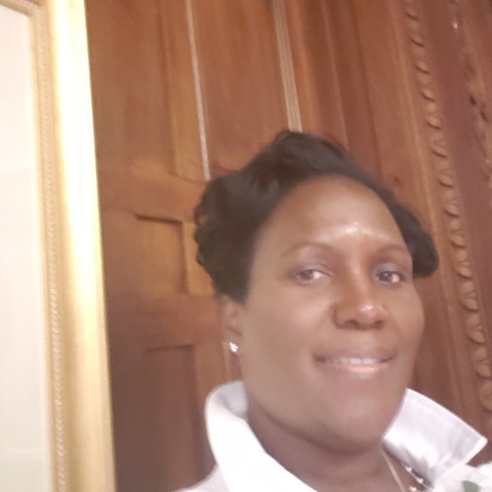 Meet your Posher, Twanna